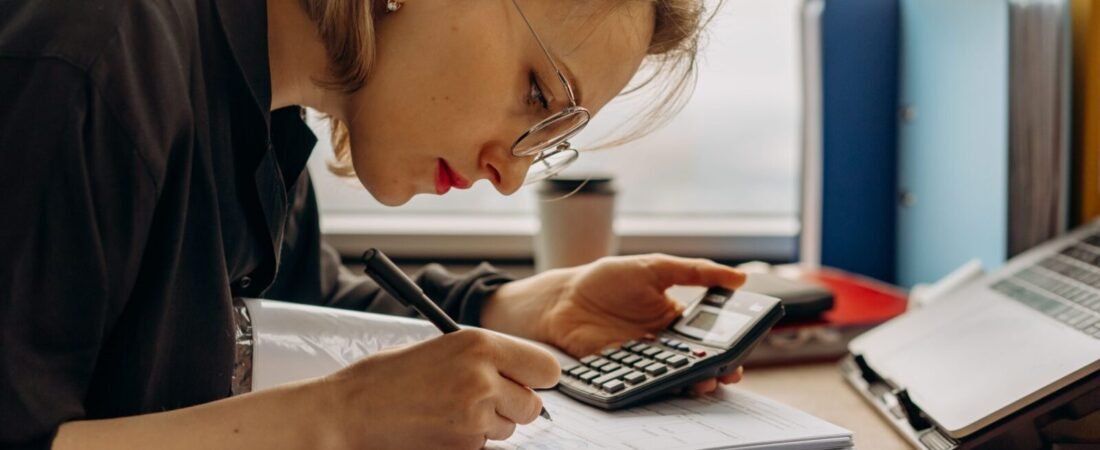 Cuota de autónomos por ingresos reales en 2026: cómo calcular tu tramo sin llevarte sorpresas